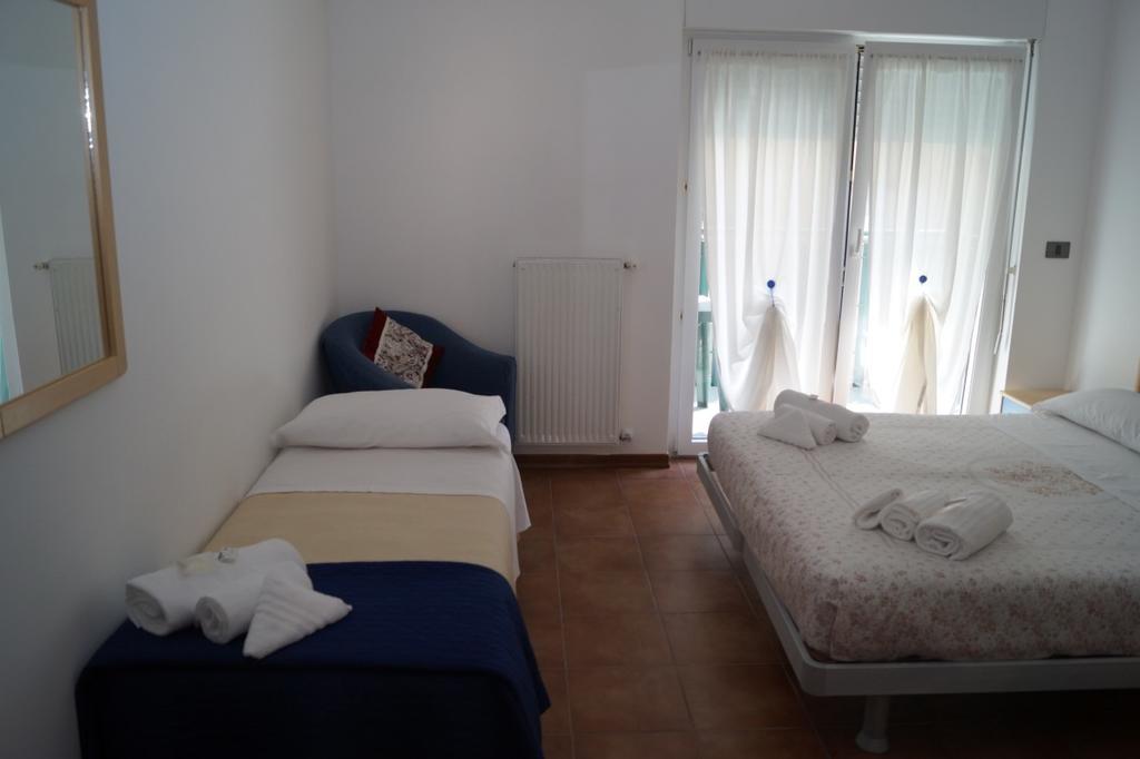 Residence Vivere Astra Trieste Extérieur photo