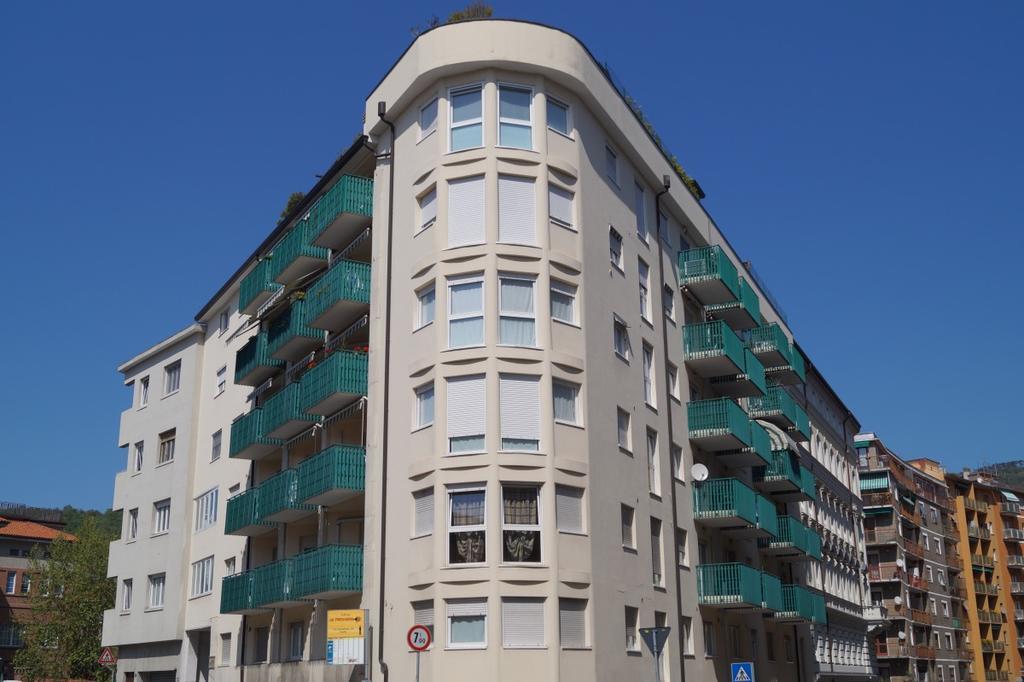 Residence Vivere Astra Trieste Extérieur photo