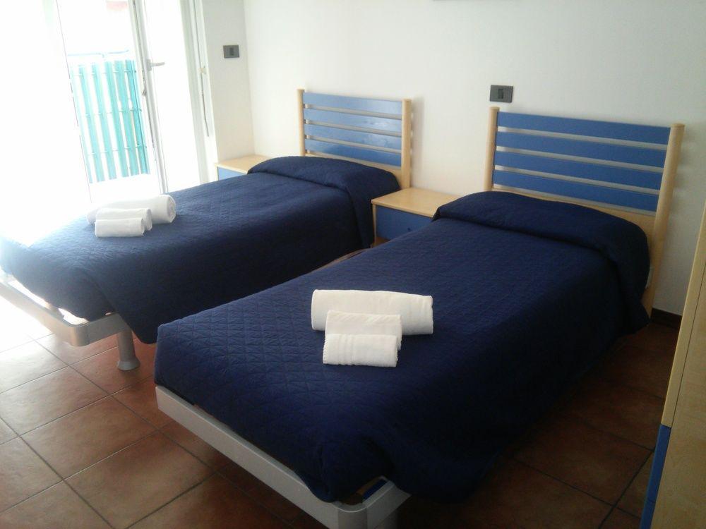 Residence Vivere Astra Trieste Extérieur photo