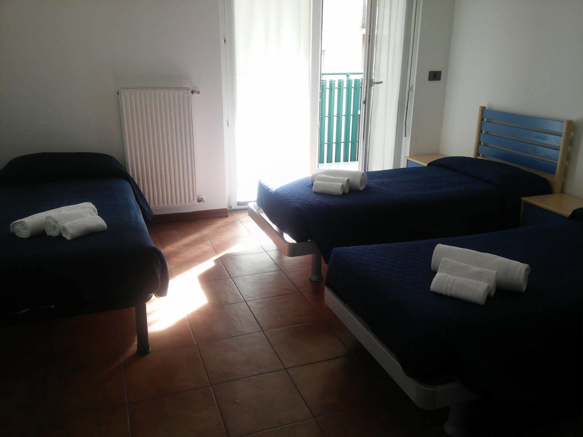 Residence Vivere Astra Trieste Extérieur photo